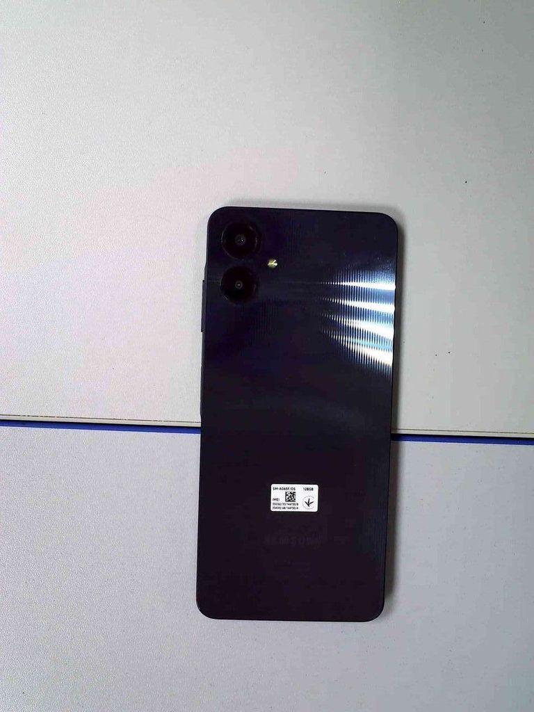 Дешево Samsung galaxy a06 4/128gb з ломбарду
