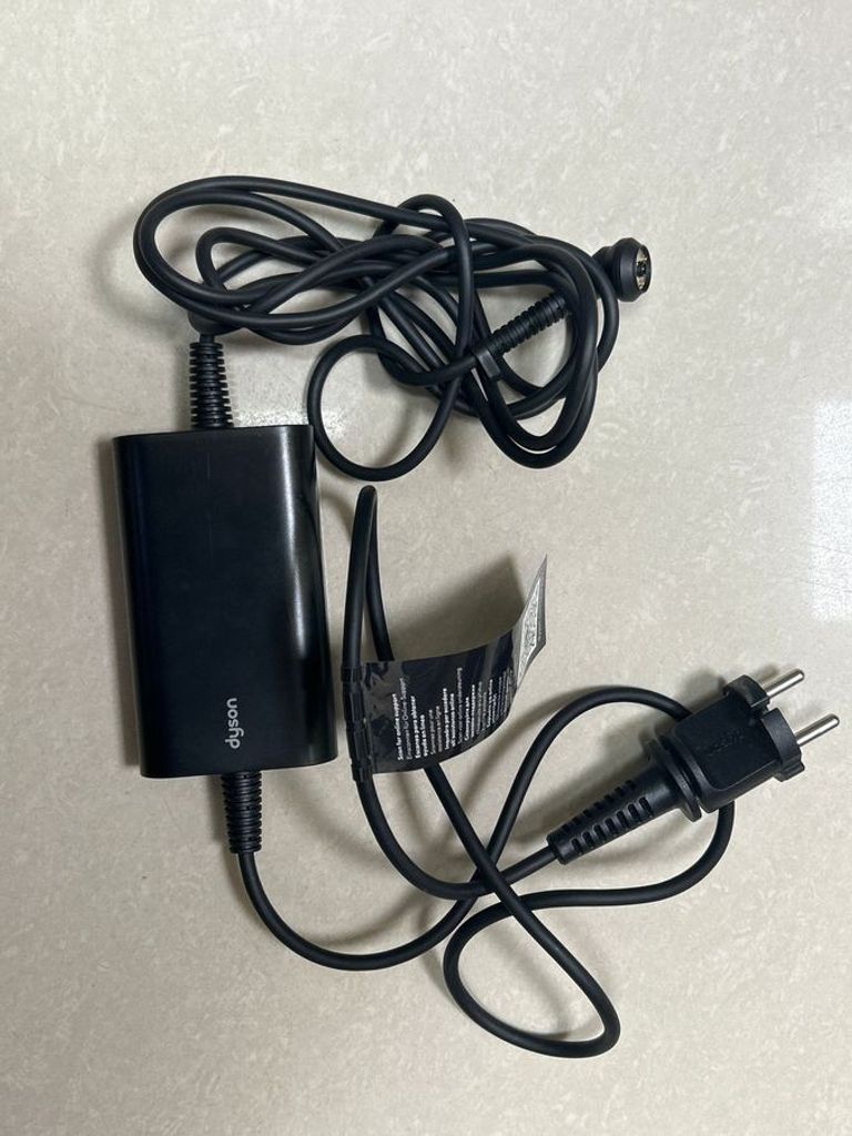 Розпродаж Dyson hs07, продавець Техноскарб