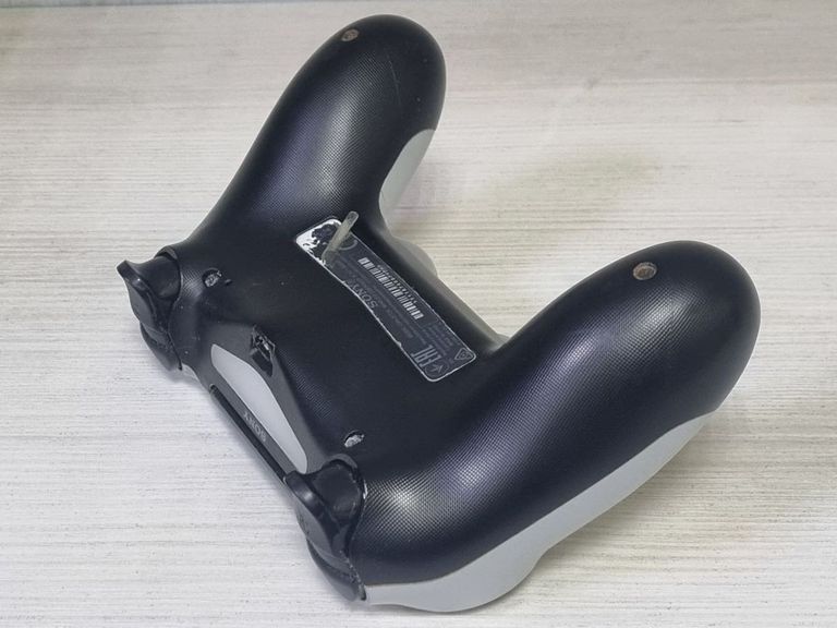 Sony dualshock 4 v2 Код:01-200885061. Изображение 11
