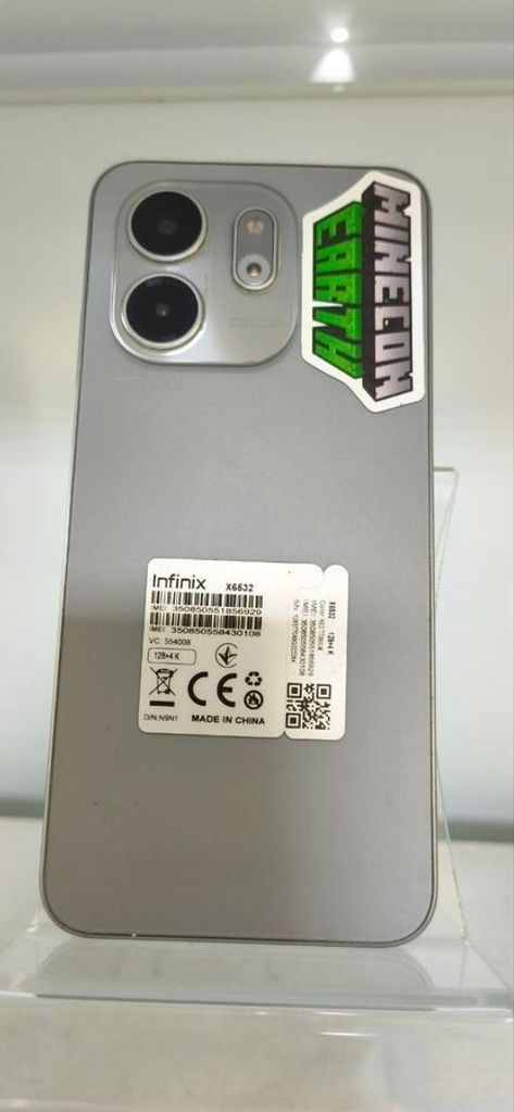 Дешево Infinix smart 9 4/128gb з ломбарду