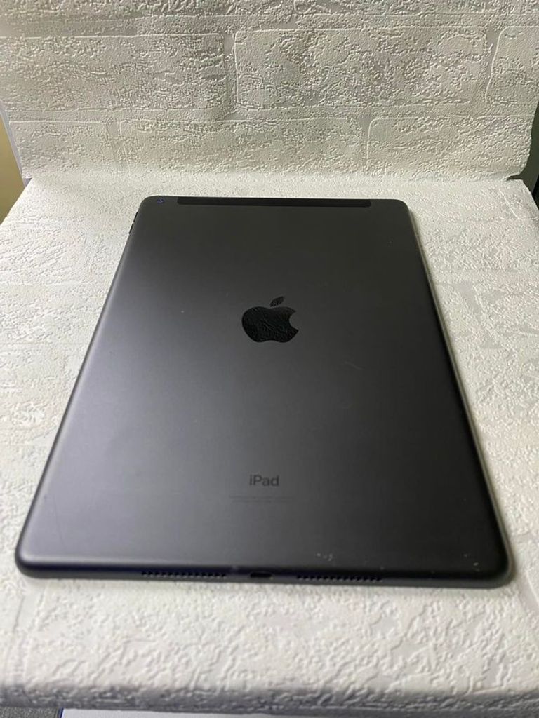 Розпродаж Apple ipad 10.9 2021 wi-fi + cellular 64gb, продавець Техноскарб