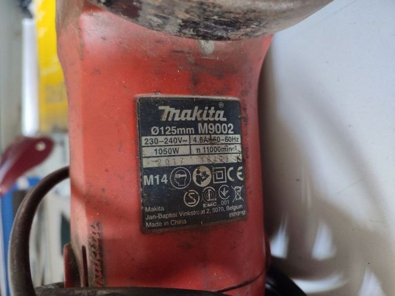 Оголошення Makita M9002 Б/У