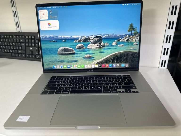 Купить Apple a2141/ macbook pro 16/ core i9 2,3ghz/ram16gb/ssd1tb/amd radeon pro 5500m Б/У