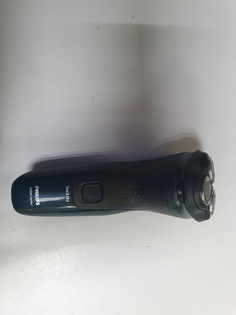 Купить Philips Shaver Series 3000X X3002/00 Б/У