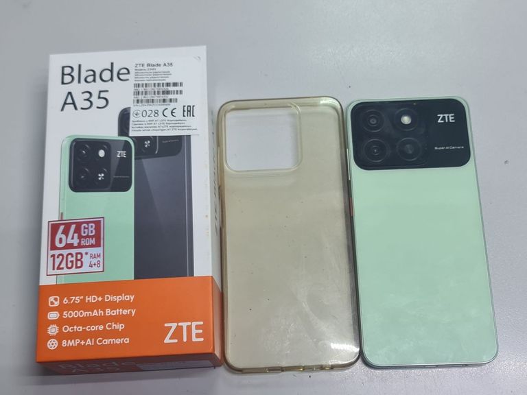 Дешиво Zte Blade A35 4/64GB Green с ломбарда