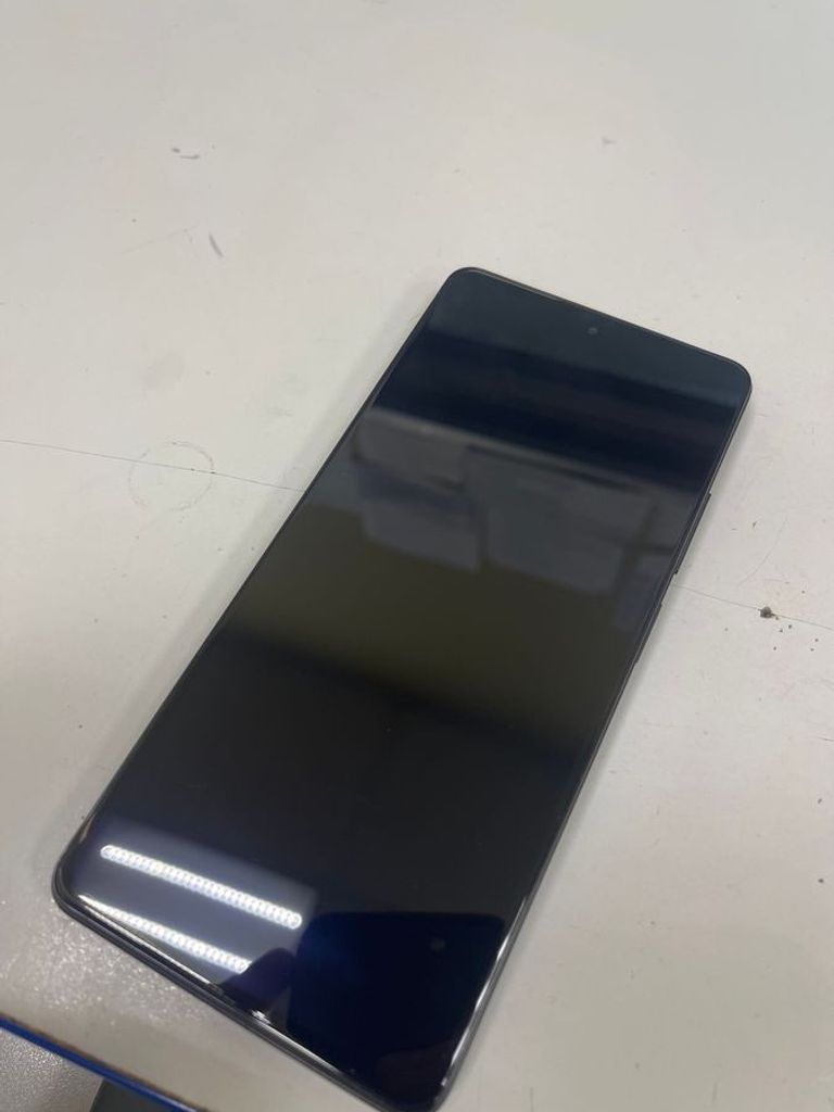 Розпродаж Xiaomi Redmi Note 12 Pro 5G 6/128GB Black, продавець Техноскарб