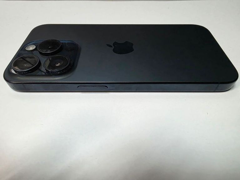 Apple iphone 15 pro 256gb Код:01-200910028. Зображення 9
