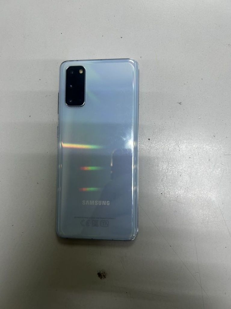 Дешево Samsung galaxy s20 sm-g980f 8/128gb з ломбарду