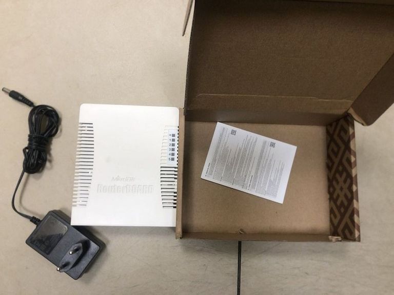 Купити Mikrotik RB951Ui-2HND Б/У