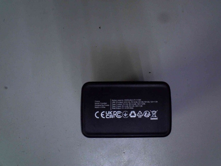 Купить Proove guardian 30000mah 22.5w Б/У