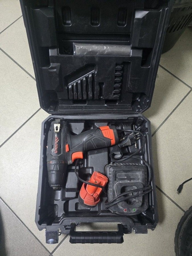 Дешево Dnipro-M cd-12cx compact з ломбарду