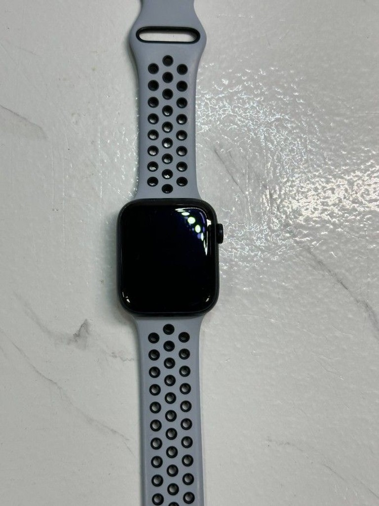 Apple watch se 2 gps 44mm aluminium case Код:01-200939233. Изображение 10