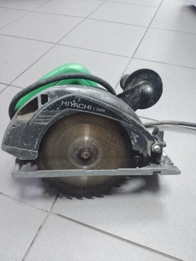 Купити Hitachi C7MFA Б/У