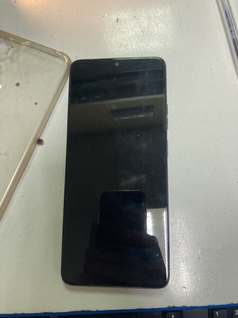 Дешево Motorola moto g06 4g 4/64gb tendril з ломбарду