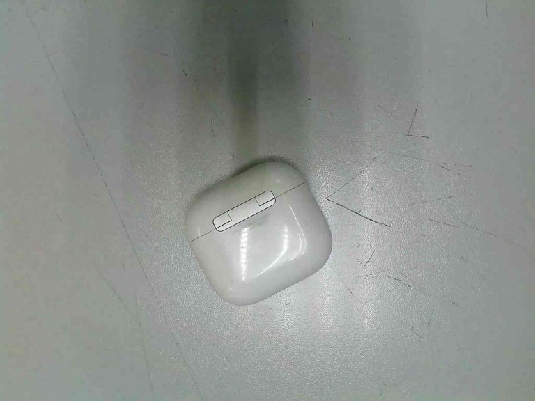 Дешево Apple airpods 4 з ломбарду