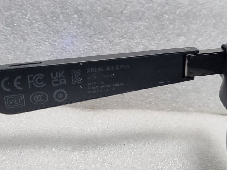 Дешево Xreal Air 2 Pro з ломбарду