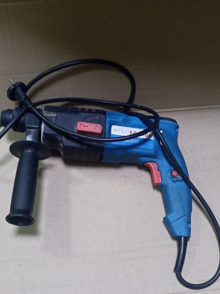 Дешиво Baumaster RH-2550 с ломбарда