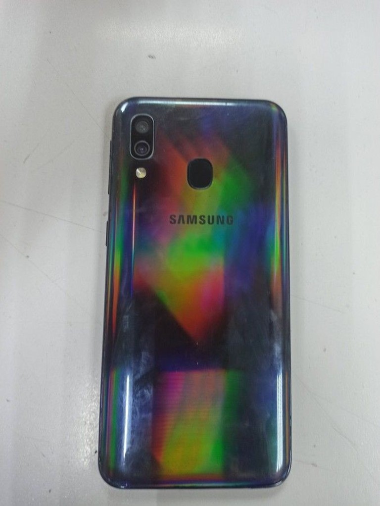 Объявление Samsung galaxy a40 2019 sm-a405 4/64gb Б/У