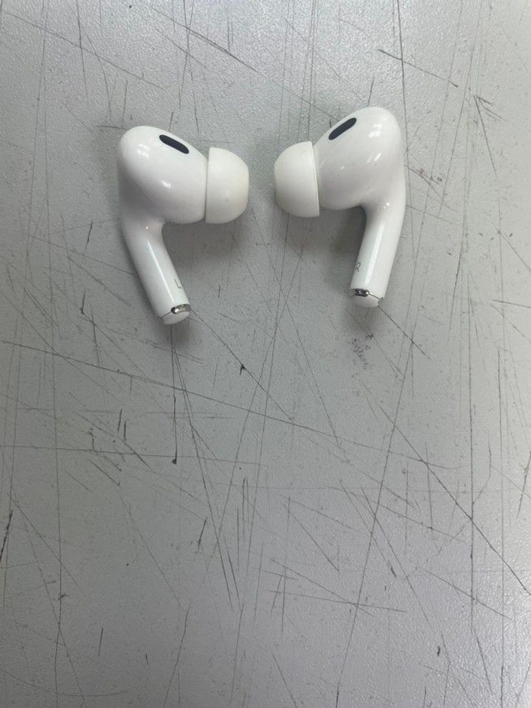 Дешево Apple airpods pro 2nd generation with magsafe charging case usb-c з ломбарду