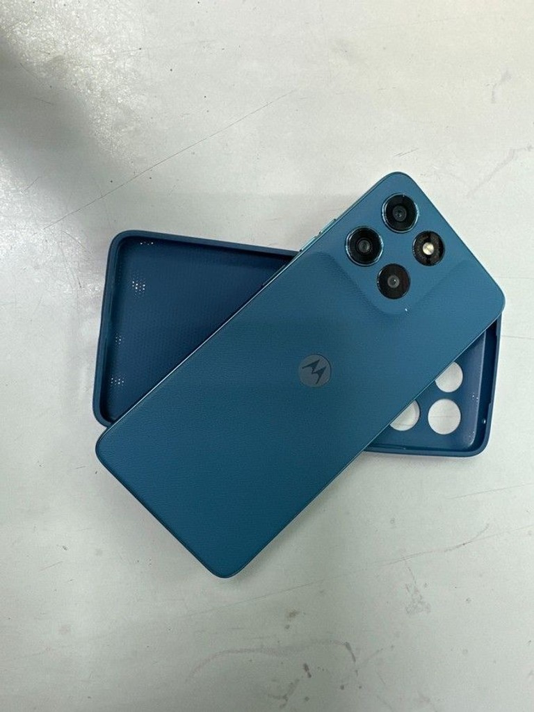 Дешиво Motorola Moto G57 Power 8/256GB Corsair с ломбарда