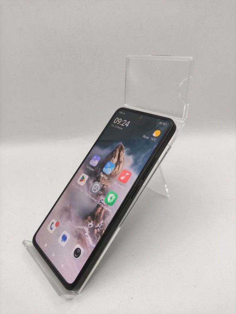 Розпродаж Xiaomi redmi note 13 4g 8/256gb, продавець Техноскарб