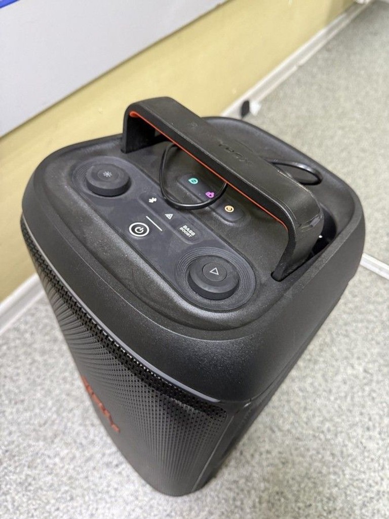 Оголошення Jbl partybox club 120 Б/У
