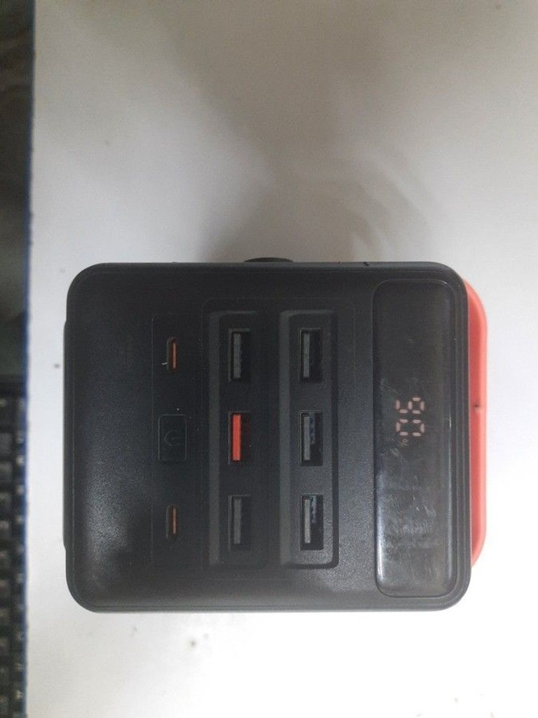 Дешево Hoco DB03 Max Centurion 100000mAh 65W Black з ломбарду