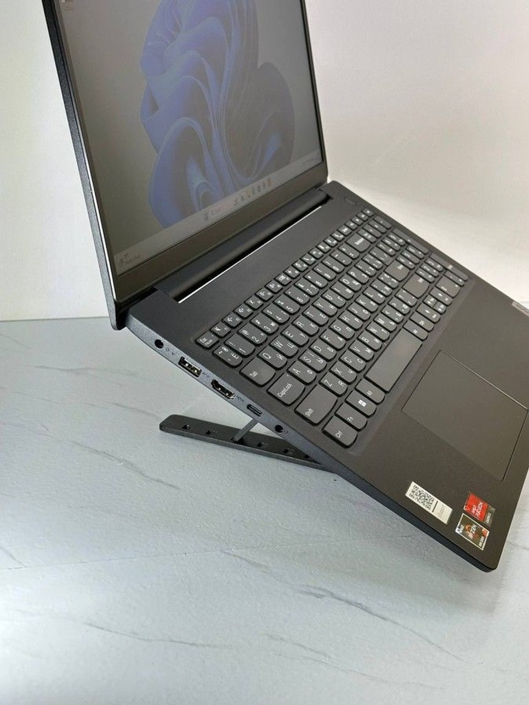 Lenovo 15/ryzen 7 5825u ddr4/16gb ddr4/hdd *відсутній/ssd 512 gb/*інтегрована Код:01-201090460. Зображення 7