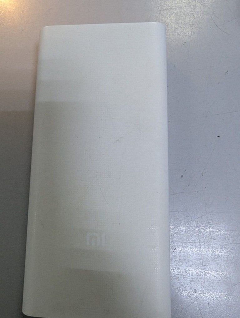 Купити Xiaomi mi power bank 3 20000 mah usb-c 18w Б/У