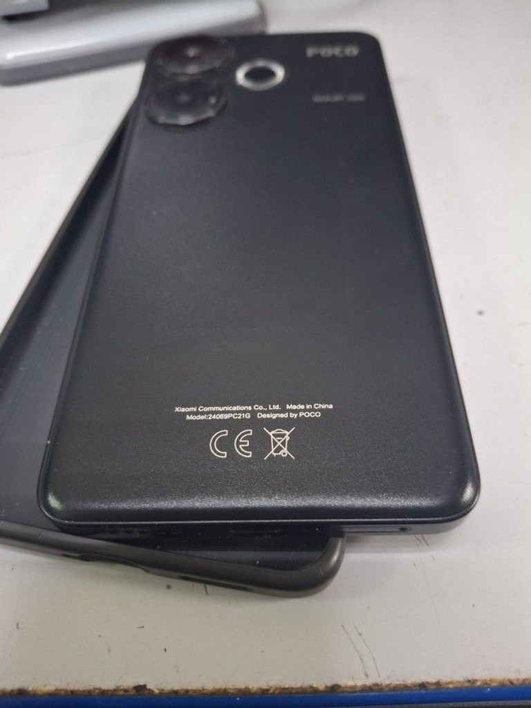 Купить Poco f6 12/512gb Б/У