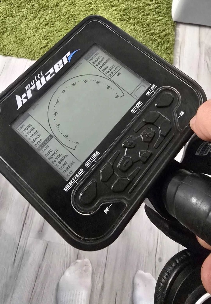 Дешево Nokta makro multi kruzer з ломбарду