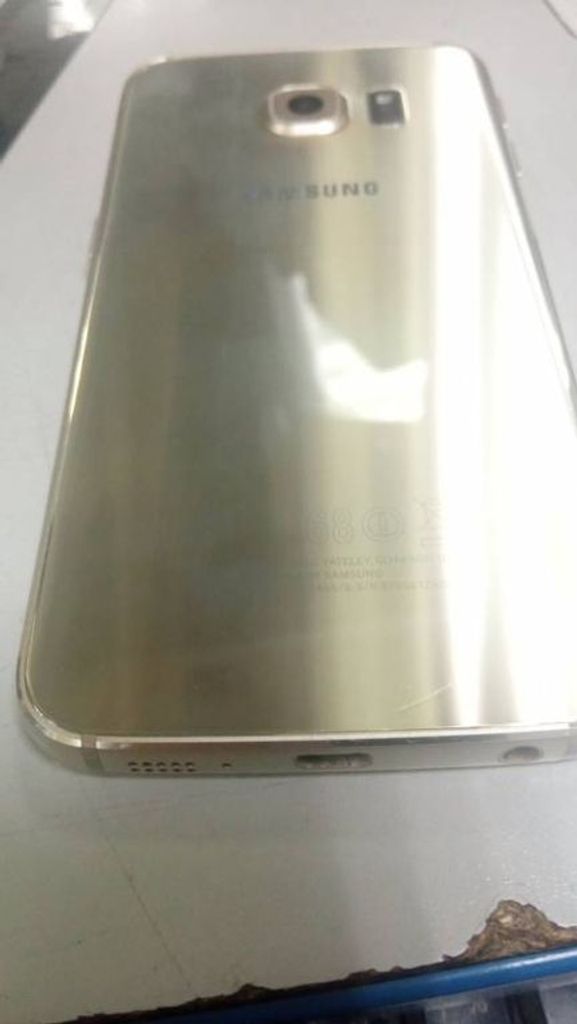 Дешиво Samsung G925F Galaxy S6 Edge 32GB (Green Emerald) с ломбарда