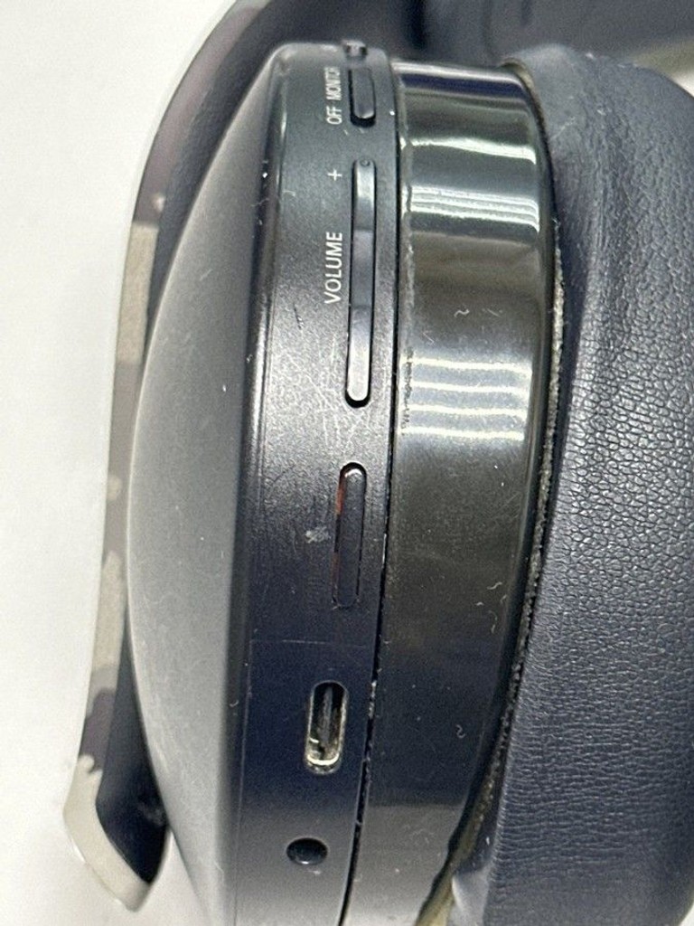 Дешево Sony playstation pulse explore wireless з ломбарду