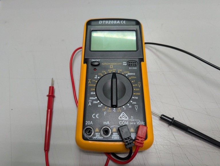 Оголошення Voltronic DT-9208A Б/У