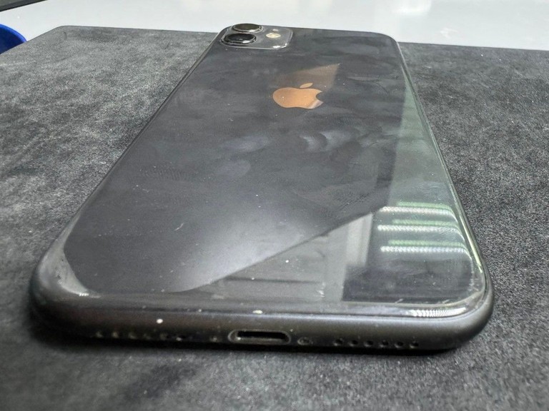 Apple iphone 11 64gb Код:01-201126158. Зображення 5