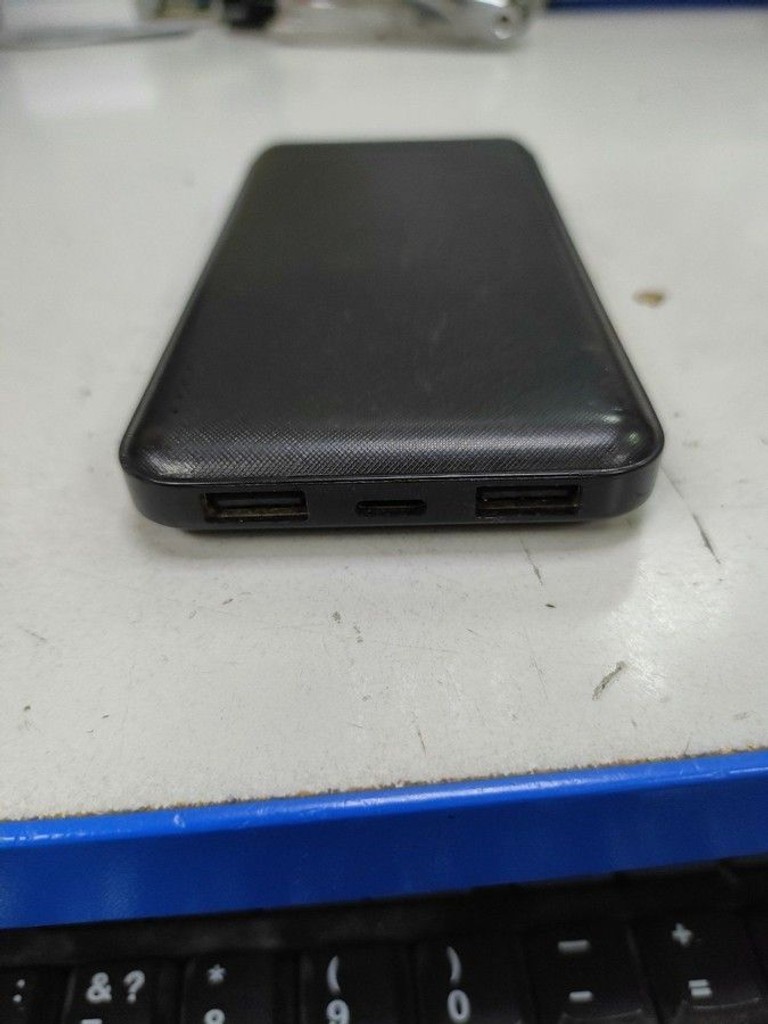 Оголошення Walker WB-410 10000mAh Black Б/У