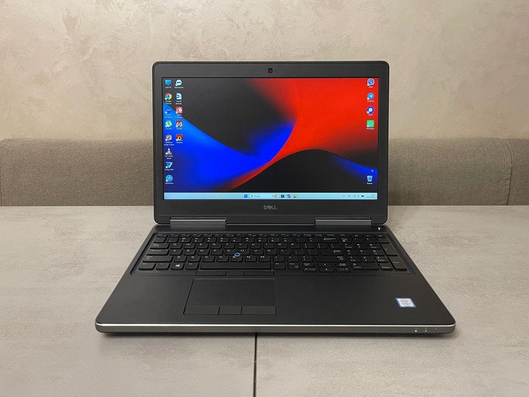 Купити Dell Precision 7520, 15.6" Б/У