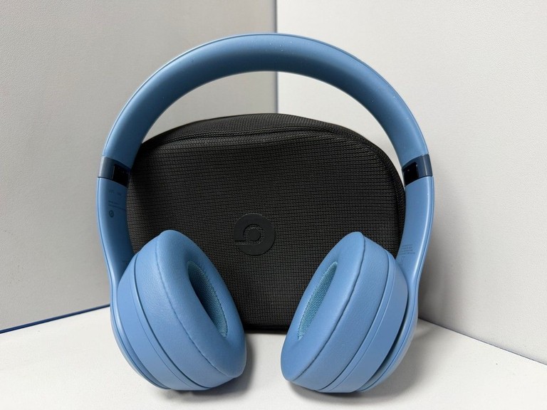 Купити Beats Solo 4 Slate Blue (MUW43) Б/У