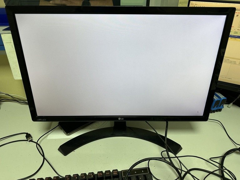 Купить LG 22MP58A-P Б/У