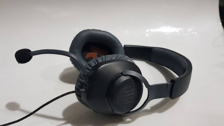 Купити Jbl quantum 100 Б/У