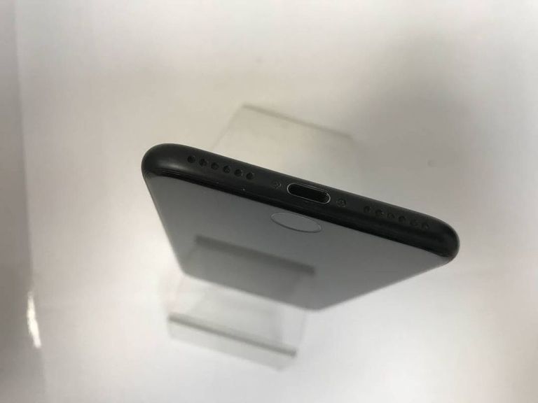 Дешево Apple iphone 7 32gb з ломбарду