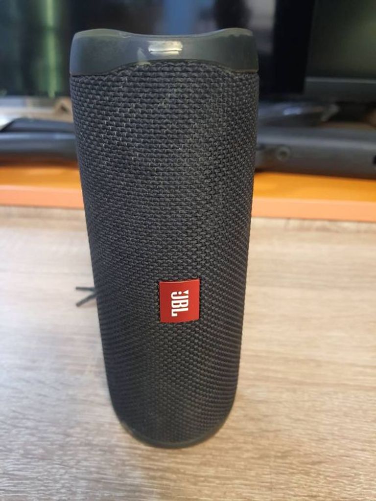 Купити Jbl flip 5 Б/У