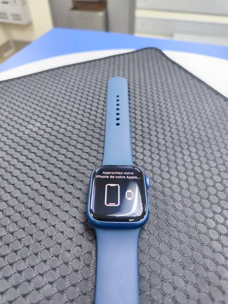 Apple watch series 7 gps 41mm aluminum case with sport