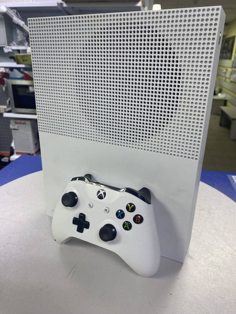 Microsoft Xbox One S 1TB