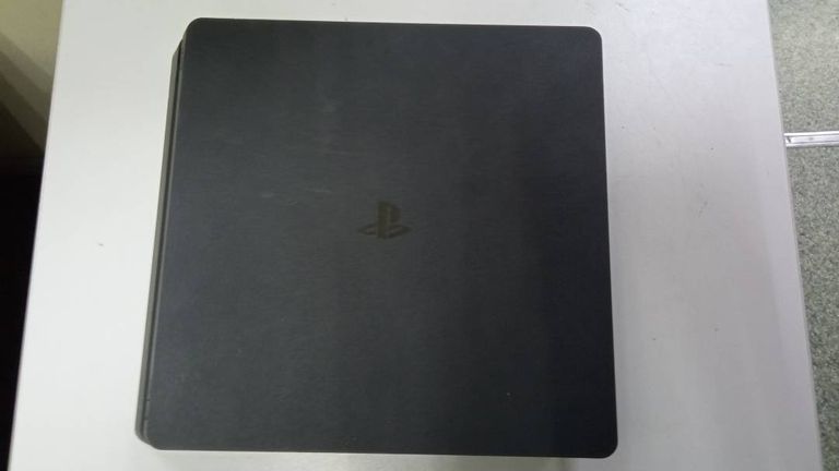 Sony playstation 4 1tb