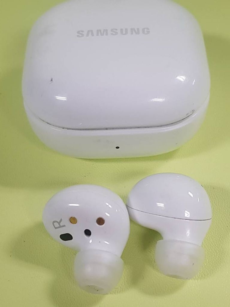 Оголошення Samsung galaxy buds2 Б/У