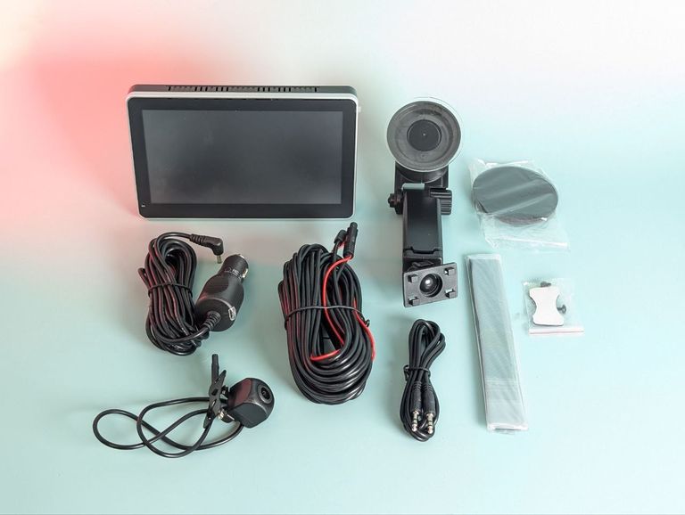 Объявление Відеореєстратор 9 дюймів Сенсорний екран. Ламтто РК13. Бездротовий CarPlay, Андроїд. Фронтальна камера 1080P. Б/У