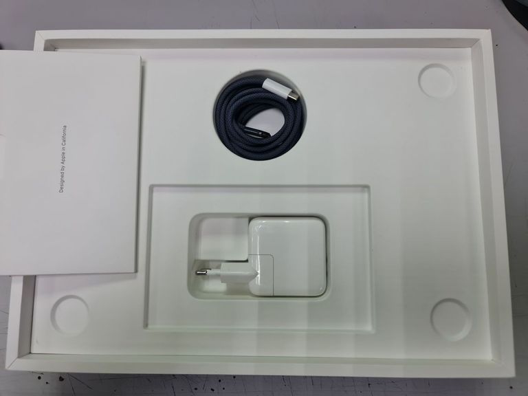 Apple macbook air 13,6" m2 2022 Код:01-200553016. Зображення 11