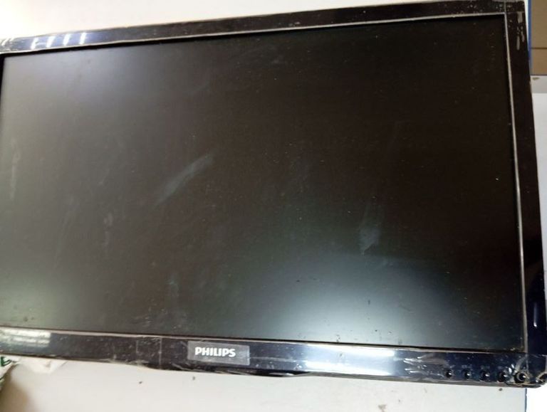 Купити Philips 236v4lsb/01 Б/У