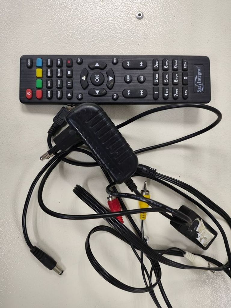 Sat-integral SP-1319 HD Combo Код:01-200567976. Зображення 5